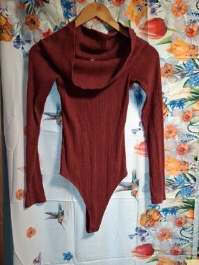 aerie Ribbed Cowl Neck Long-Sleeve Bodysuit - Badge Size Xs
